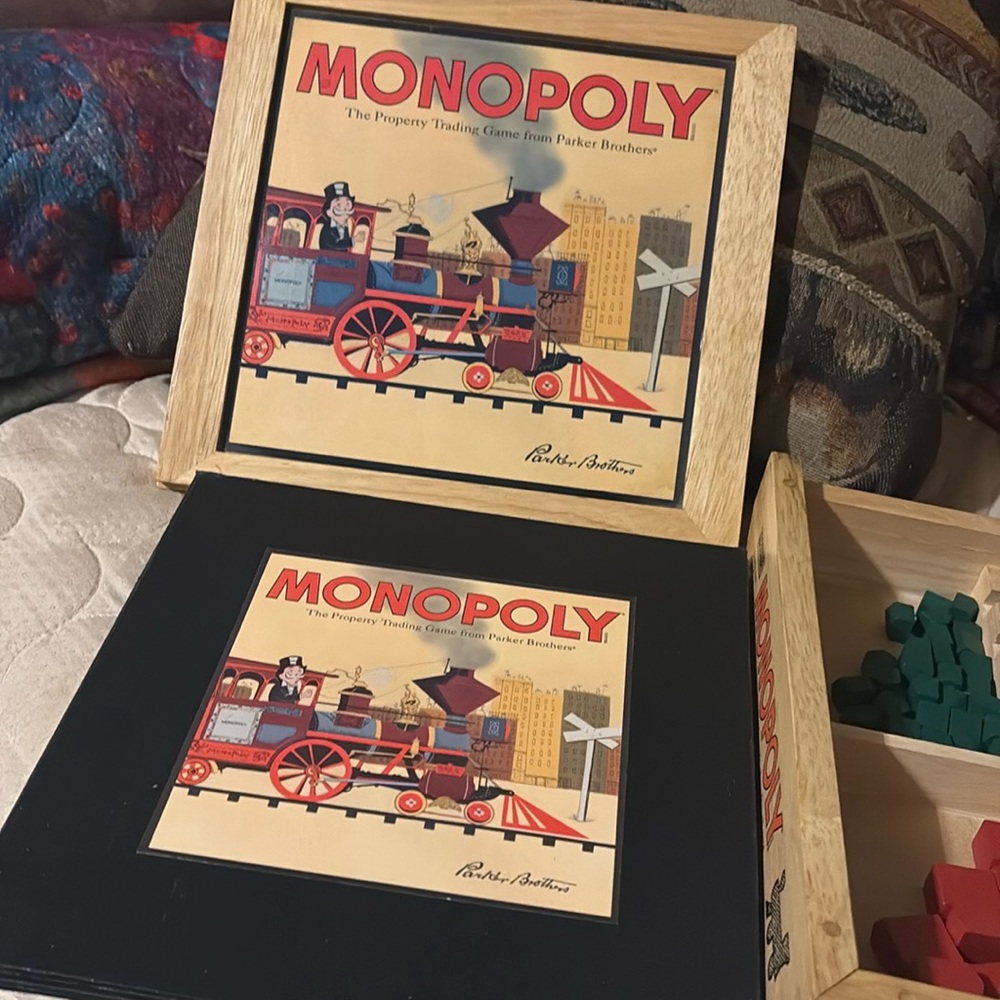 Unique monopoly board game